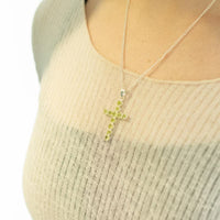 Crucifix cu Peridot